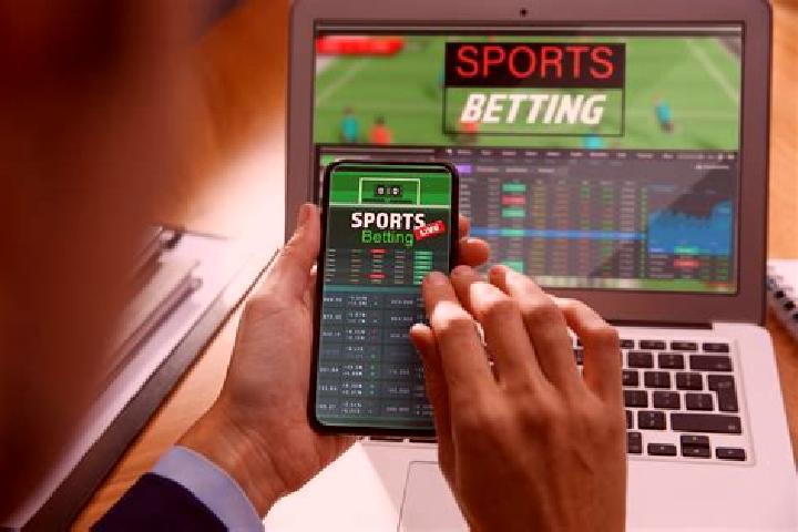 Learn how ELK Studios uses its 1-10 volatility scale, X-iter feature buys, gravity mechanics, and betting strategies to drive massive slot payouts.
